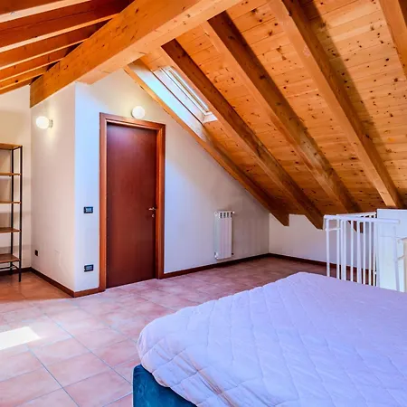 Lejlighed Piazza San Giuseppe-8 By Interhome *