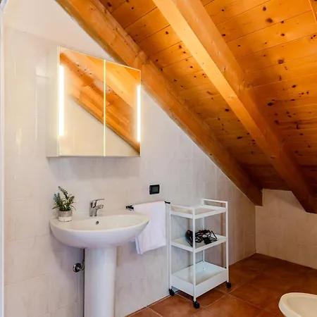 Piazza San Giuseppe-8 By Interhome Lägenhet Acquaseria