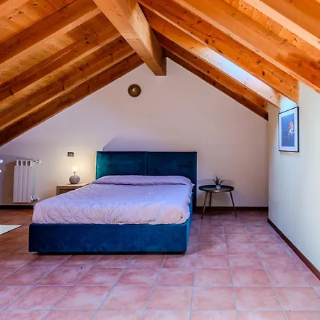 Piazza San Giuseppe-8 By Interhome *