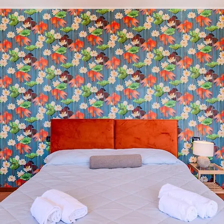 Apartment Piazza San Giuseppe-8 By Interhome