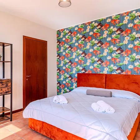 Apartment Piazza San Giuseppe-8 By Interhome Acquaseria